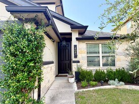 408 Wincliff Dr in Buda, TX - Building Photo