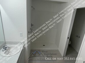 1984 NE 17th Pl-Unit -Unit 3 in Ocala, FL - Building Photo - Building Photo