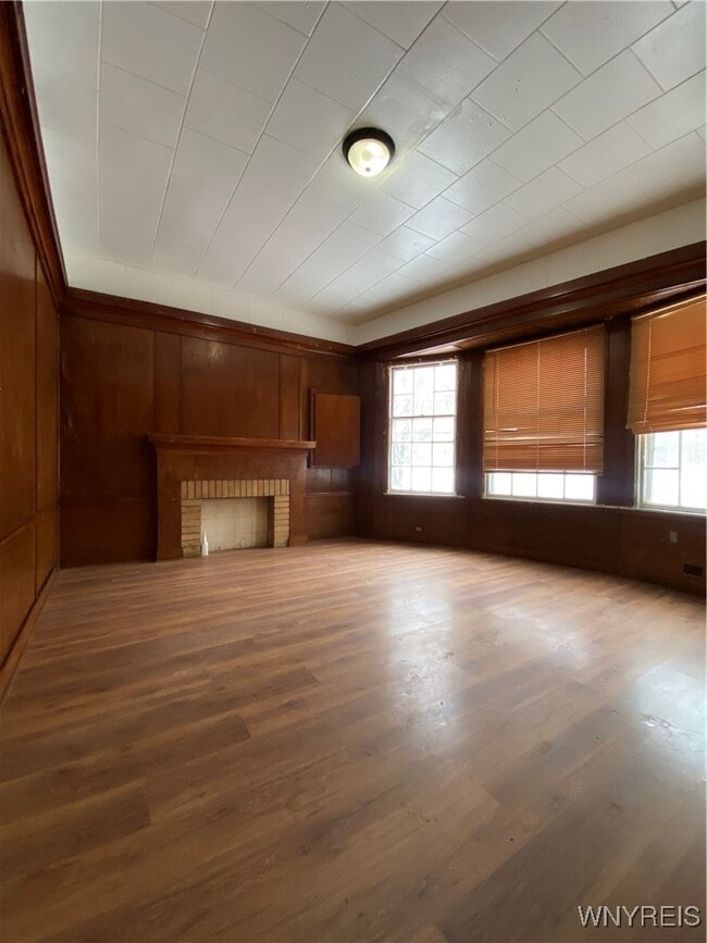 property at 235 High St