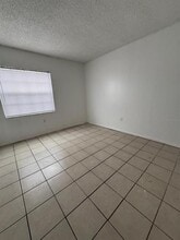 1432 Holden Ave in Orlando, FL - Building Photo - Building Photo