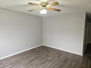 26 Cherokee Dr in Dayton, OH - Building Photo - Building Photo