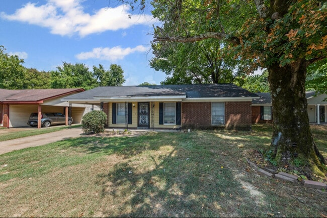 property at 3862 Jasmine Dr