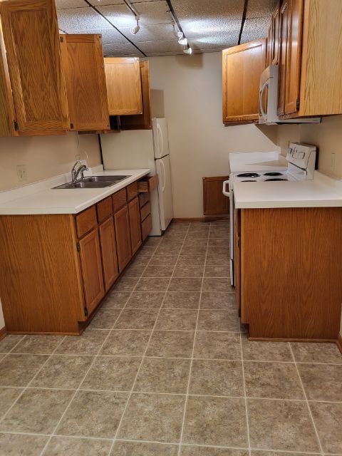 1831 Parmenter St, Unit 6 in Middleton, WI - Building Photo - Building Photo