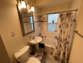 3412 Chicago Ave in Minneapolis, MN - Building Photo - Building Photo