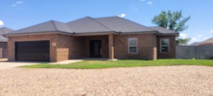 205 Almond Tree Ln in Clovis, NM - Building Photo - Building Photo