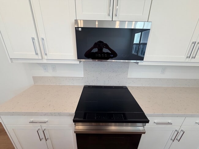 470 Caliper Wy in San Marcos, CA - Building Photo - Building Photo