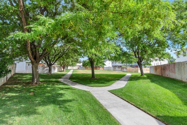 1 N S Gate Lp in Spanish Fork, UT - Building Photo - Building Photo