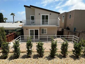 2318 Geranium St in San Diego, CA - Building Photo - Building Photo