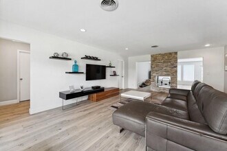 13 Little Harbor Way in Deerfield Beach, FL - Building Photo - Building Photo