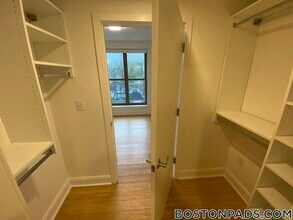 40 Malvern St in Boston, MA - Building Photo - Building Photo