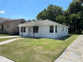 4900 St Claude Ave in New Orleans, LA - Building Photo