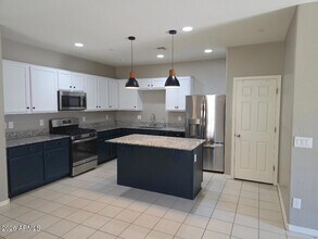 21371 W Monte Vista Rd in Buckeye, AZ - Foto de edificio - Building Photo