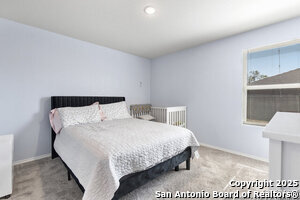5762 Sunset Vis in San Antonio, TX - Building Photo - Building Photo