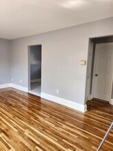 Stuyvesant Commons - Lyndhurst in Lyndhurst, NJ - Foto de edificio - Building Photo