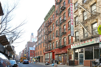 65 Ludlow St in New York, NY - Building Photo - Building Photo