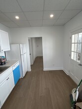 411 School St, Unit 1 - Downstairs in North Wales, PA - Building Photo - Building Photo