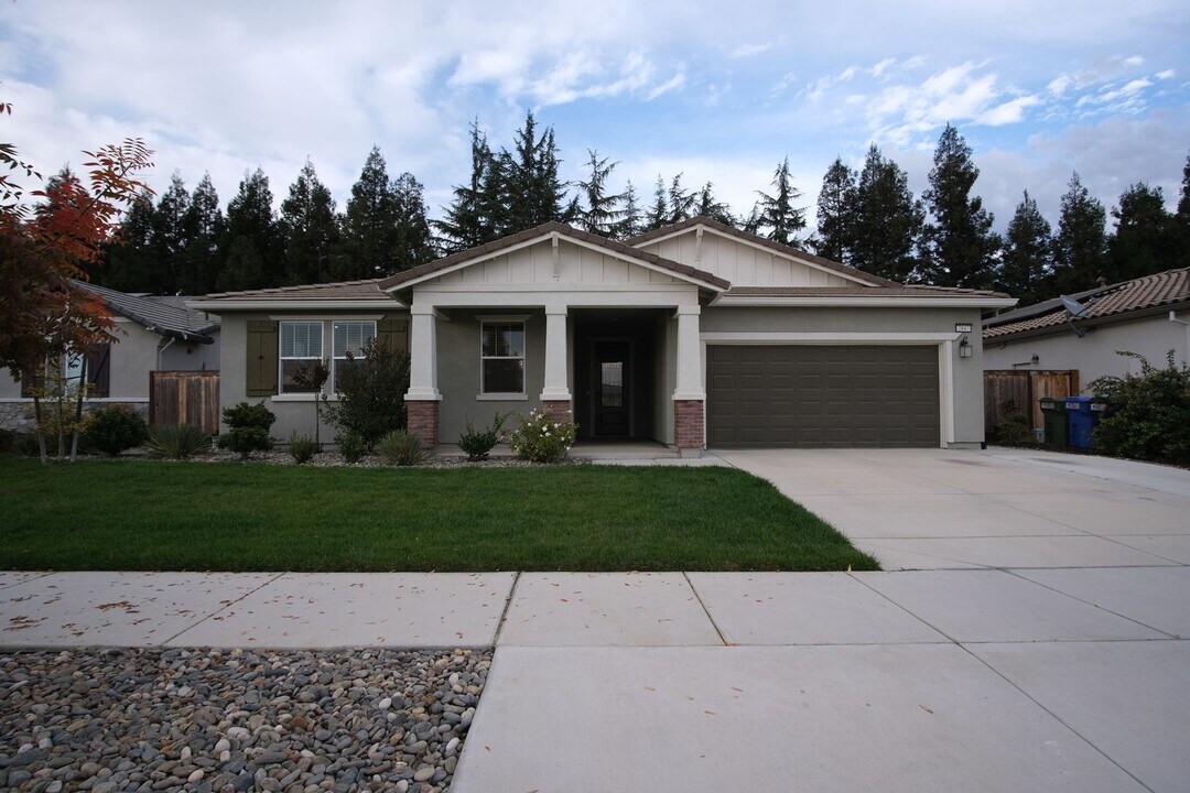 2847 Margot Ln in Turlock, CA - Building Photo