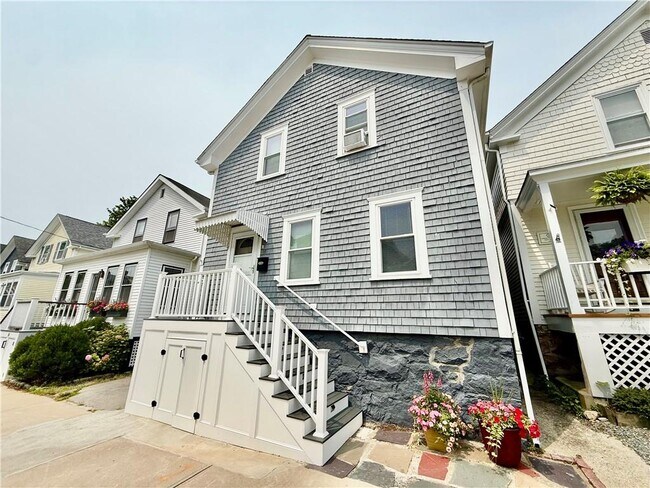 property at 18 Carey St