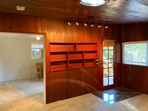 17958 Redwood Dr in Los Gatos, CA - Foto de edificio - Building Photo
