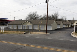 Hunters Creek in Lebanon, TN - Building Photo - Building Photo