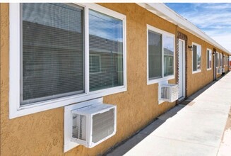 11798 White Ave in Adelanto, CA - Building Photo - Building Photo