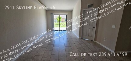 2911 Skyline Blvd in Cape Coral, FL - Building Photo - Building Photo