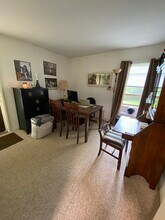 200 Ash St, Unit A in Crystal Lake, IL - Building Photo - Building Photo