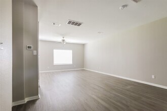 23119 Bellini Dr in Magnolia, TX - Foto de edificio - Building Photo