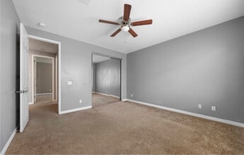 14584 Sleepy Creek Dr in Corona, CA - Foto de edificio - Building Photo