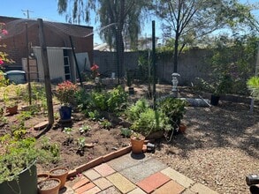 725 W Pierce St in Phoenix, AZ - Building Photo - Building Photo