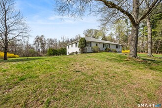 83 Jill Ln in Cheshire, CT - Building Photo - Building Photo