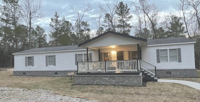 property at 128 Hall Dr S