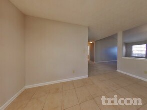 165 Old Hampton Way in Hampton, GA - Foto de edificio - Building Photo