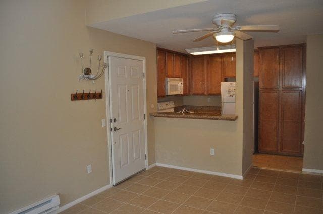 3456 Castle Glen Dr in San Diego, CA - Building Photo - Building Photo