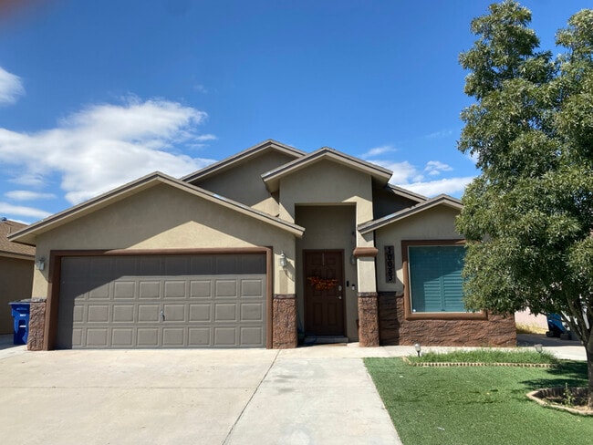 property at 10053 Paloma Dr