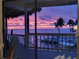 222 Bristol Ct in Tavernier, FL - Building Photo