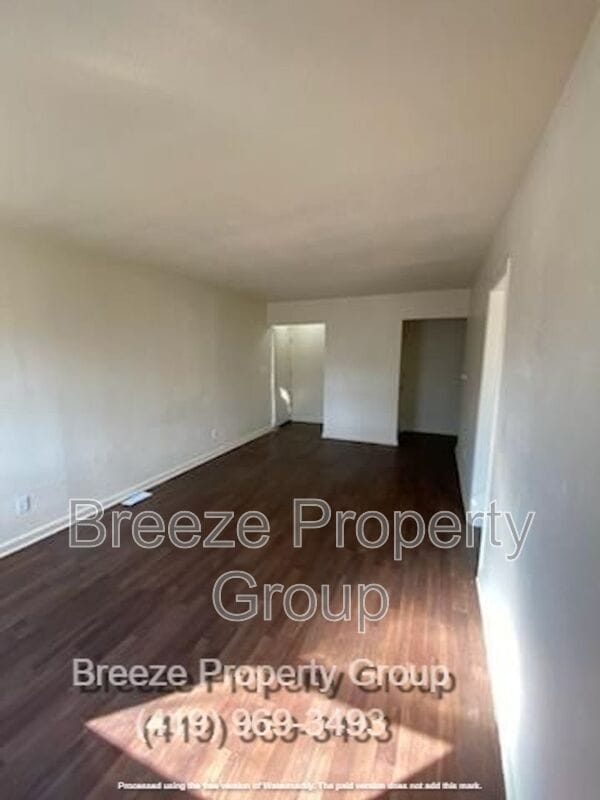 property at 1531 Freedom St
