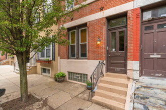 858 N 25Th St in Philadelphia, PA - Building Photo - Building Photo