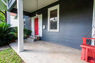 207 W 39th St in Austin, TX - Building Photo - Building Photo