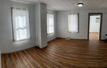 623 22nd Ave N in St. Cloud, MN - Building Photo - Building Photo