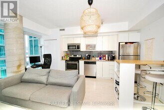 69 Lynn Williams St in Toronto, ON - Building Photo - Building Photo