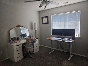 10902 Clear Villa Ln in Houston, TX - Building Photo - Building Photo