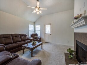 9134 Canter Horse in San Antonio, TX - Building Photo - Building Photo