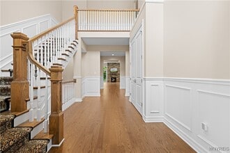 10 Bentley Dr in Orchard Park, NY - Building Photo - Building Photo