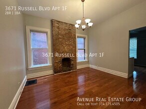 3671 Russell Blvd in St. Louis, MO - Building Photo - Building Photo