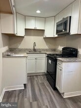 9025 Merrimack Dr in Manassas, VA - Building Photo - Building Photo