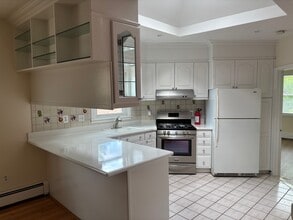 49 S Water St in Greenwich, CT - Building Photo - Building Photo