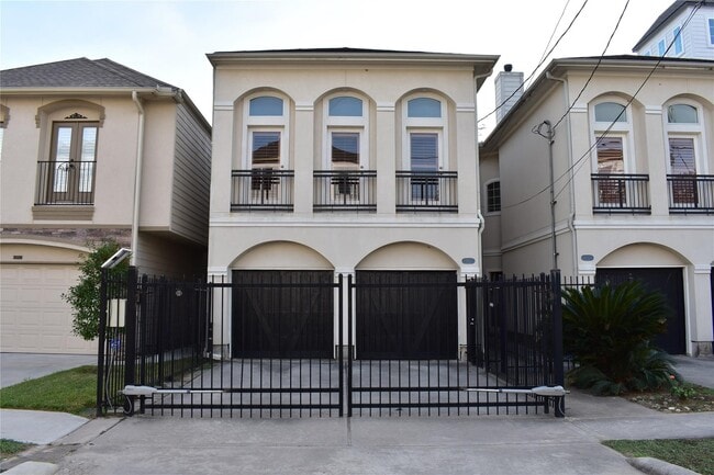 property at 5515 Petty St