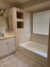 4814 W Ponderosa Ln in Glendale, AZ - Building Photo - Building Photo