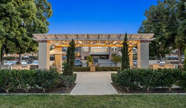 Point Bonita in Chula Vista, CA - Building Photo - Building Photo